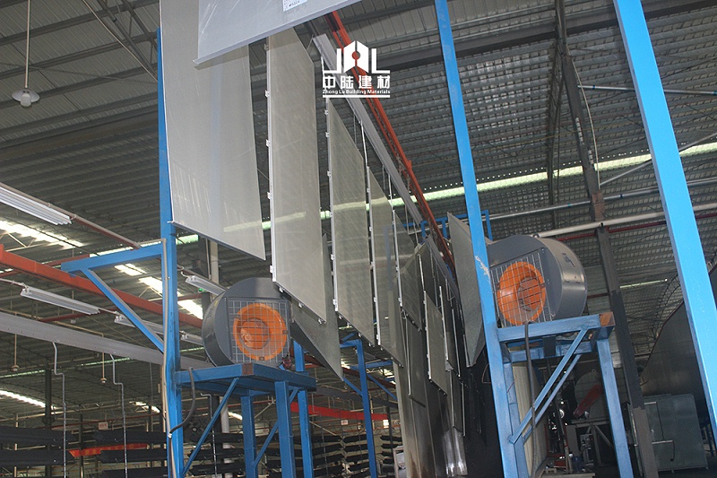 氟碳铝单板 18796e44e0224c2399613f792bc332c2_4.jpg