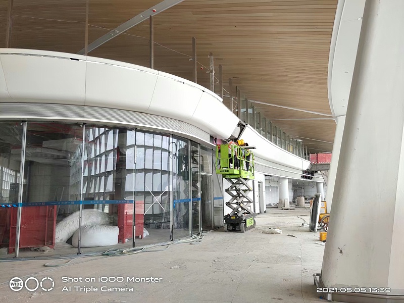 白色铝单板 dcde0e6fc6f44d648a849395bfa8ea14_6.jpg